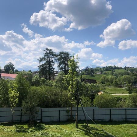 У Ані Lazeshchyna Exterior photo